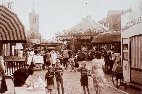 Kermis Voorstraat 1949